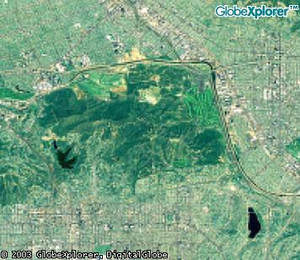 aerial photo of griffith park