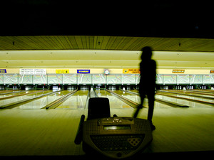 Bowling at the Hollywood Star Lanes